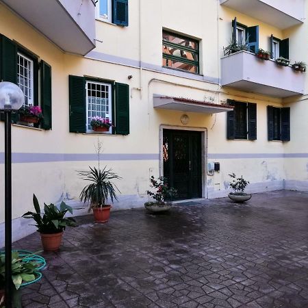 Apartamento Garbatella'S In Roma Exterior foto